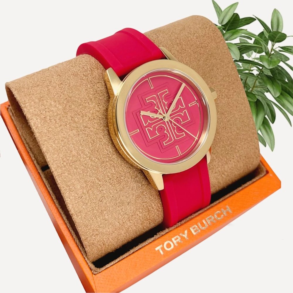 NWT TORY BURCH GIGI Bright Red Silky Soft Silicone Band Watch TWB2020